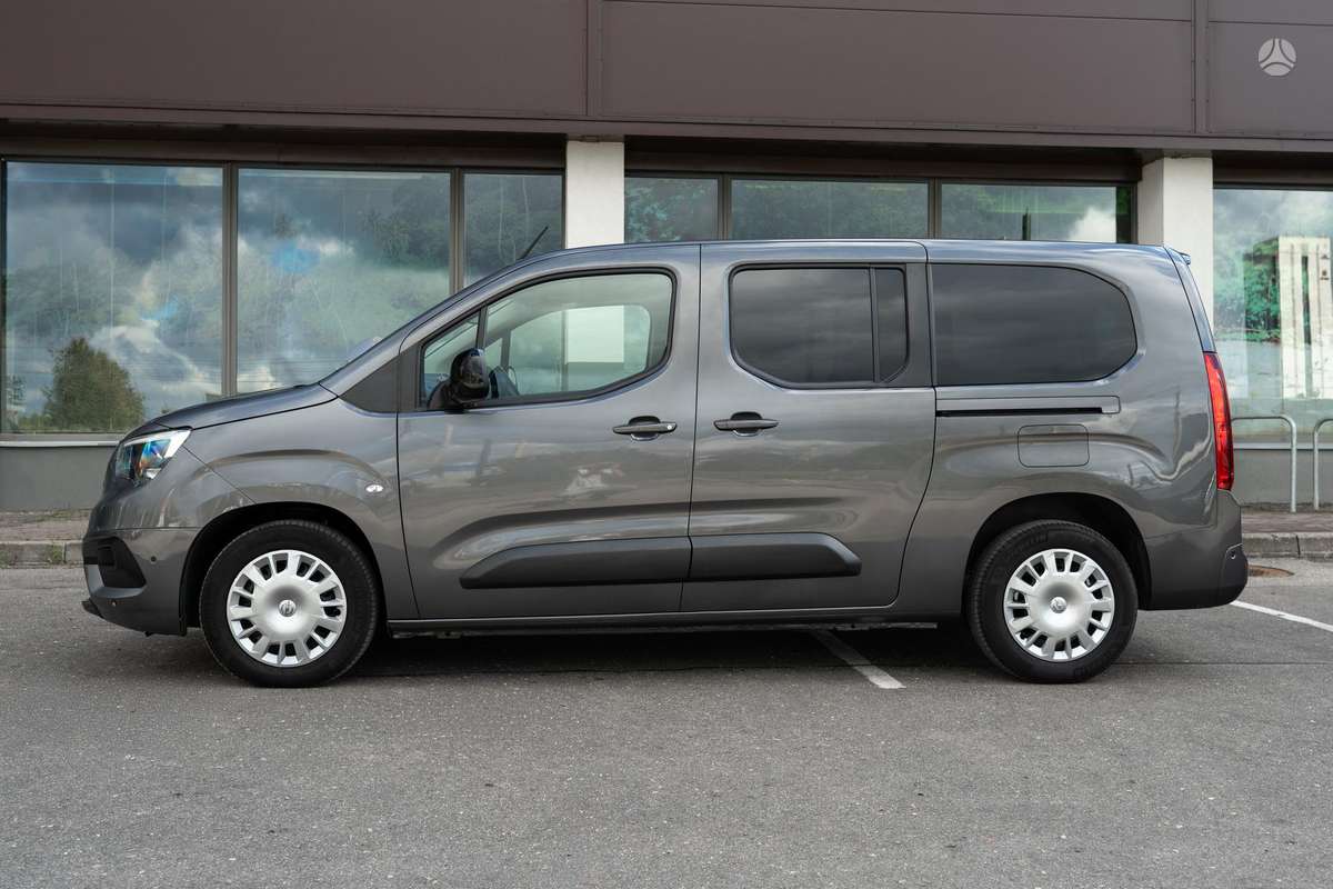 Opel Combo, 1.2 l., Минивэн