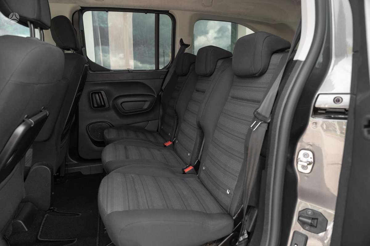 Opel Combo, 1.2 l., mpv / minivan