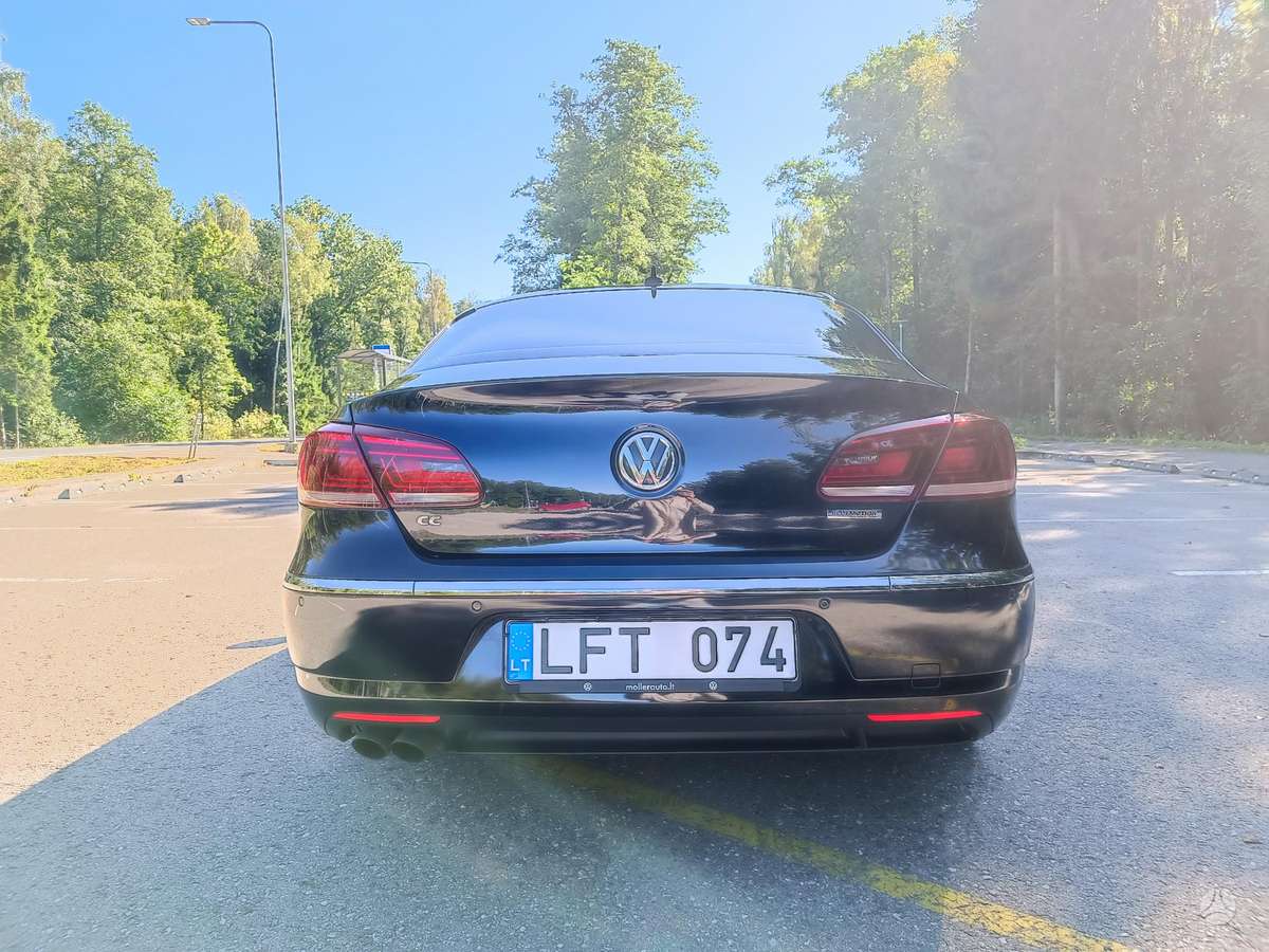 Volkswagen Passat CC - 8