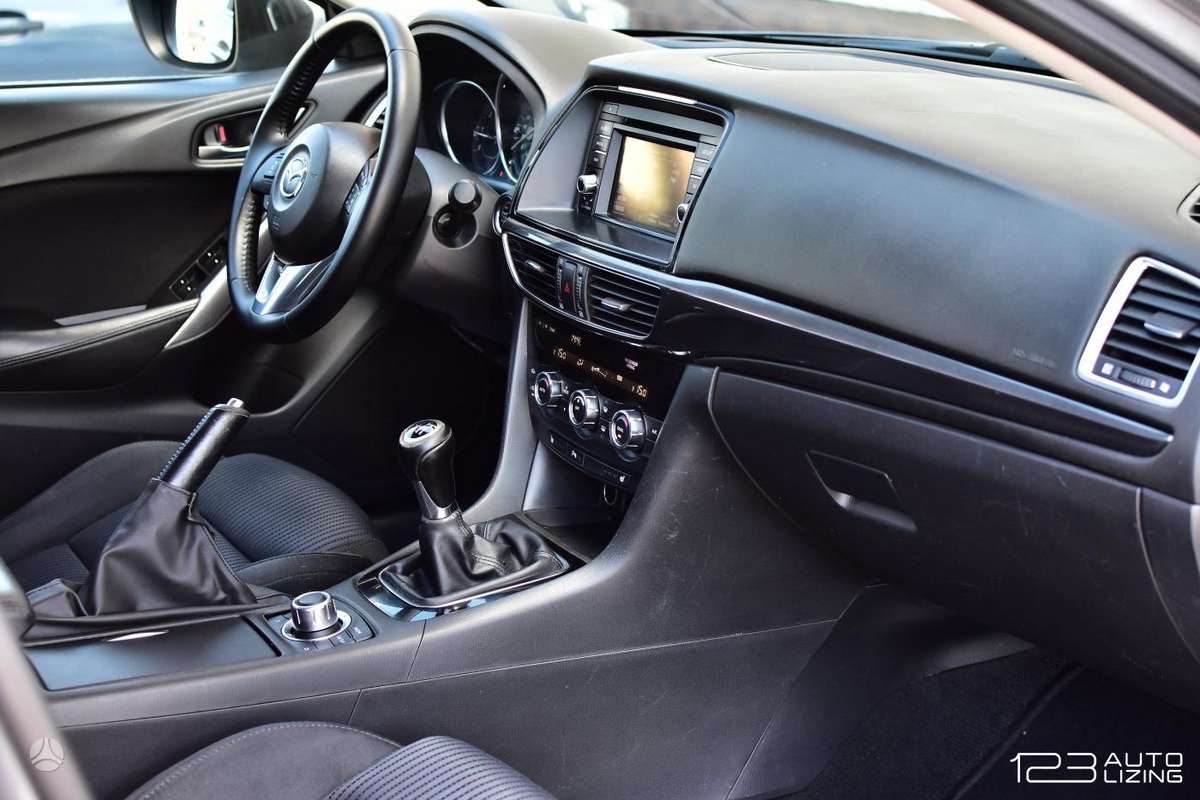 Mazda 6, 2.2 l., universalas