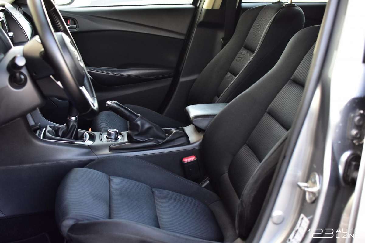 Mazda 6, 2.2 l., universalas