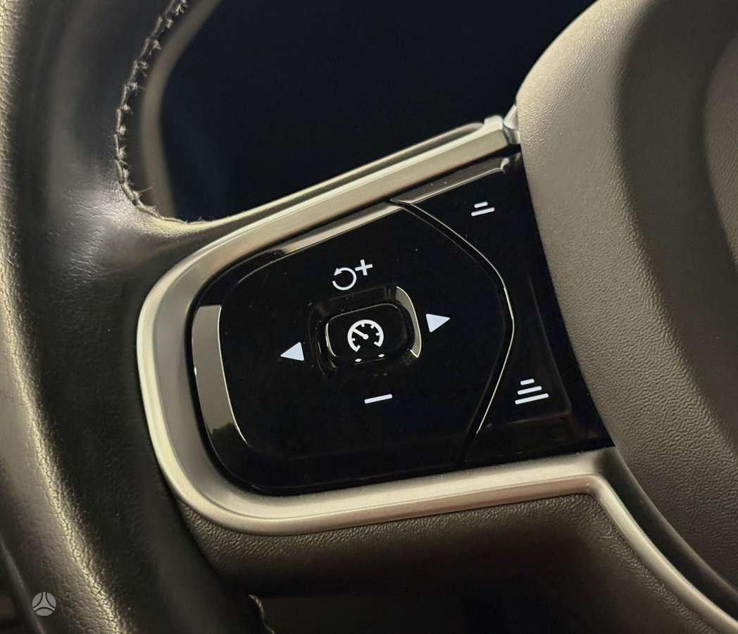 Volvo V90 - 11
