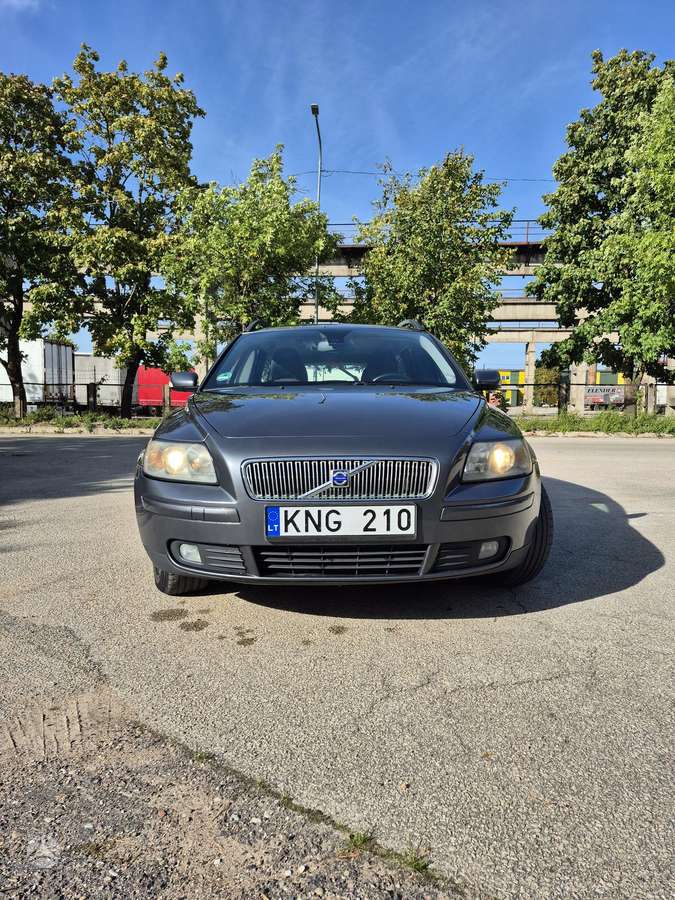 Volvo V50 - 2