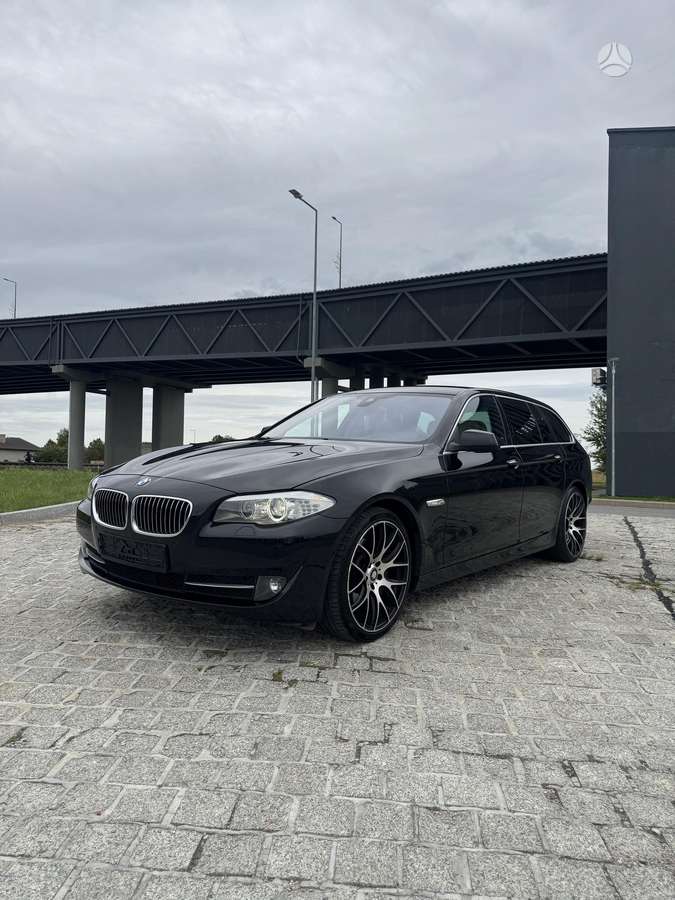 BMW 525, 2.0 l., Универсал