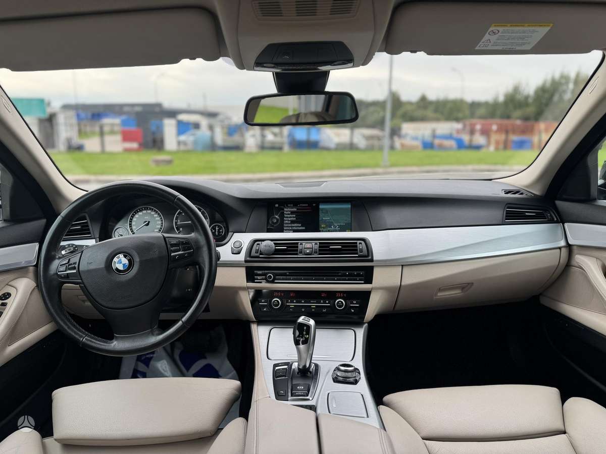 BMW 525, 2.0 l., Универсал