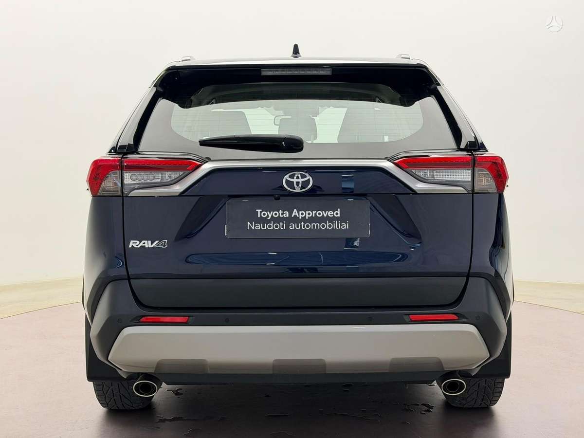 Toyota RAV4 - 7