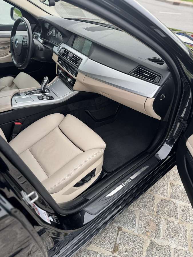 BMW 525, 2.0 l., Универсал