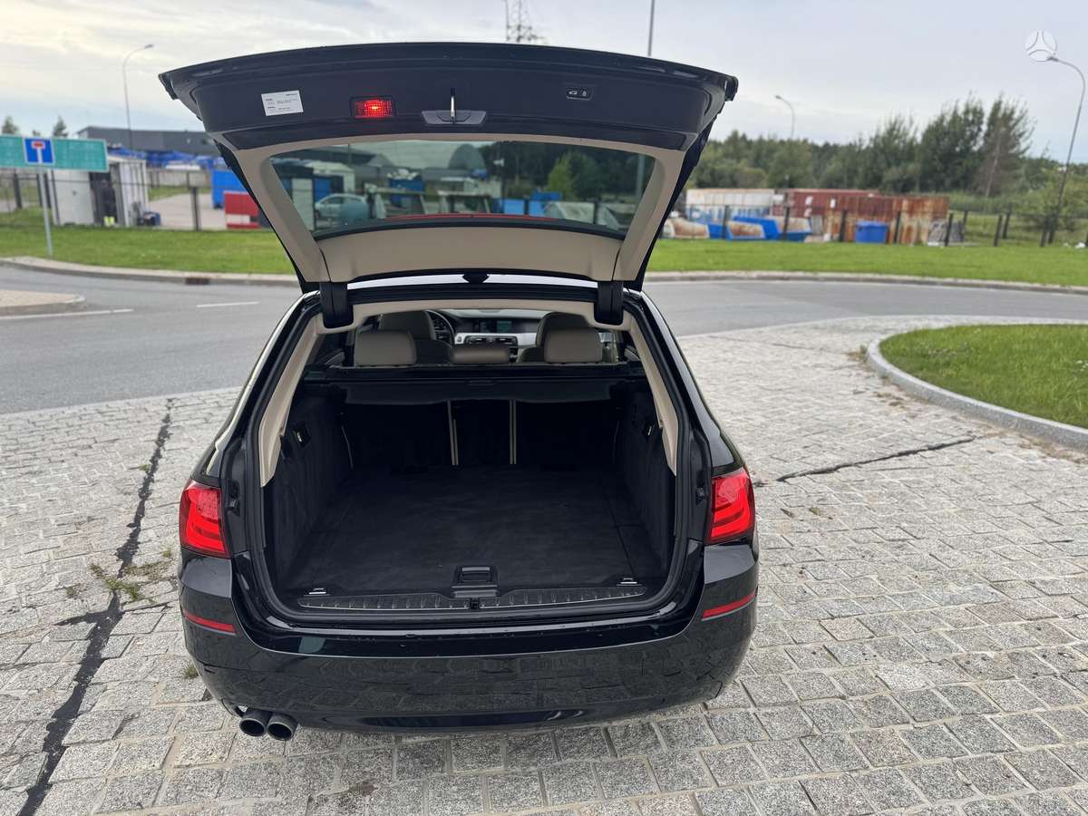 BMW 525, 2.0 l., Универсал