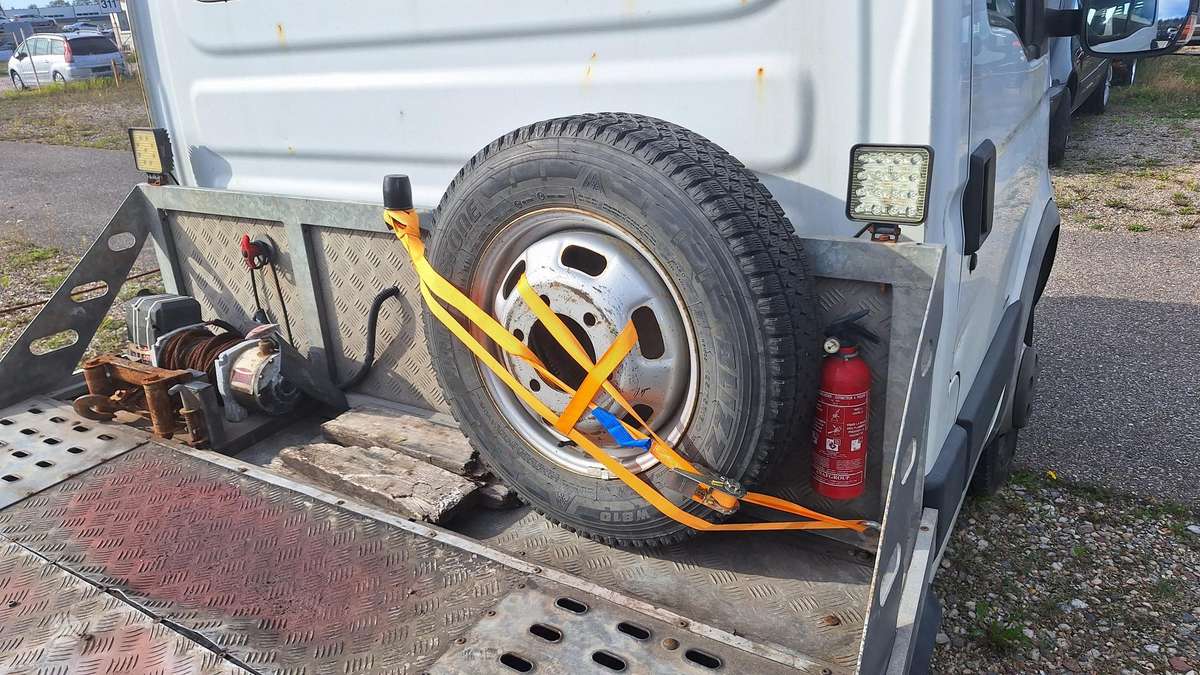 Iveco 35, autovežiai
