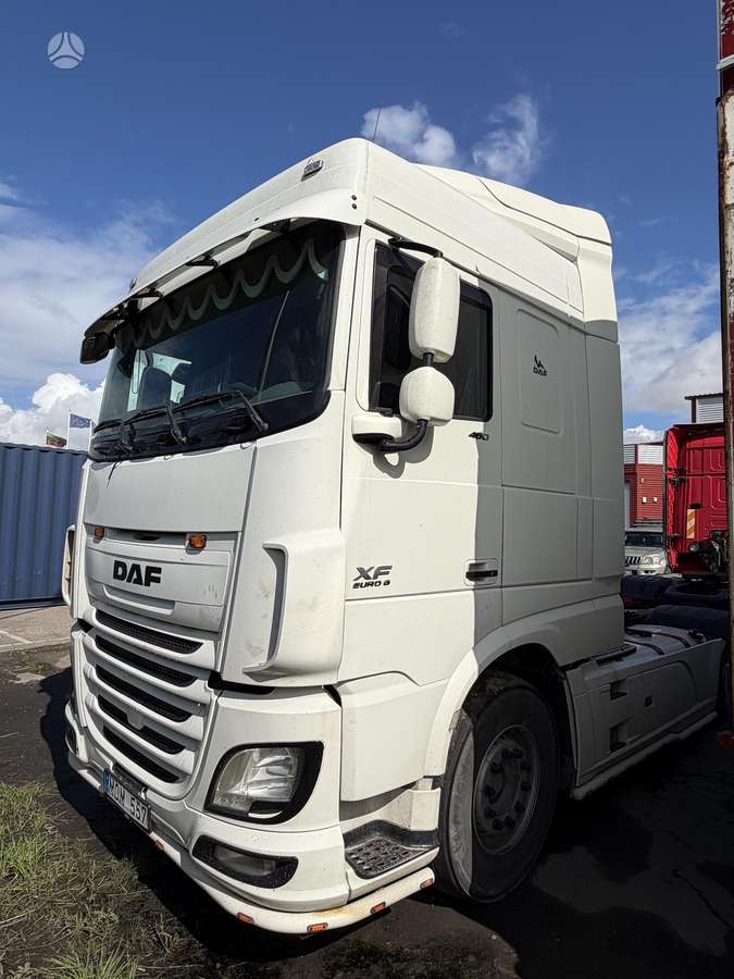 DAF XF460, 2 miegamosios vietos