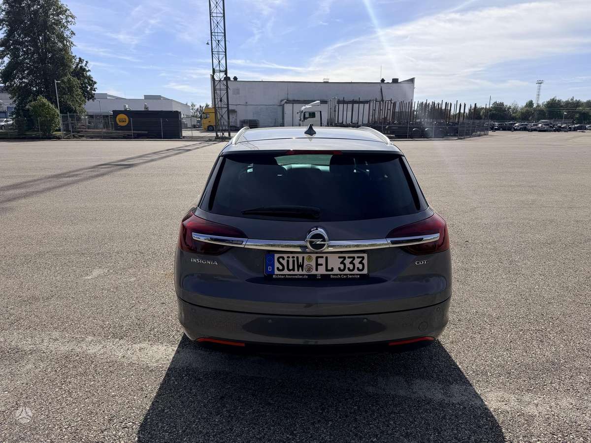Opel Insignia, 1.6 l., Универсал