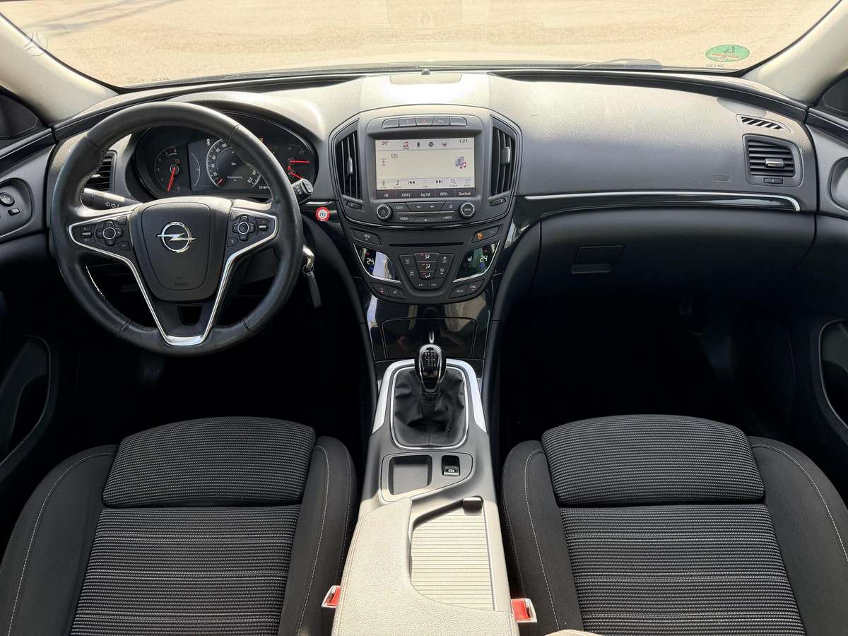 Opel Insignia, 1.6 l., Универсал