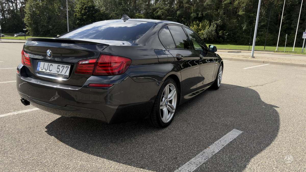 BMW 530, 3.0 l., Седан