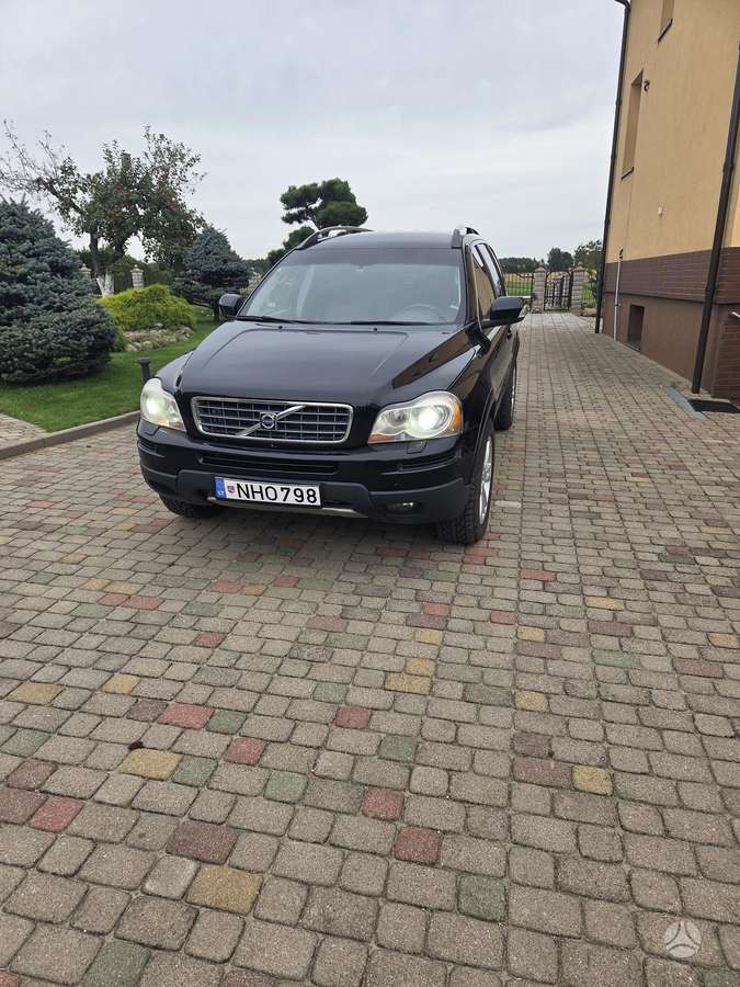 Volvo XC90 - 2