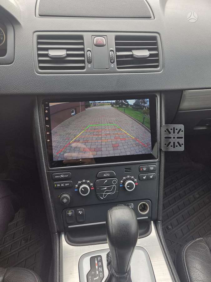 Volvo XC90 - 6