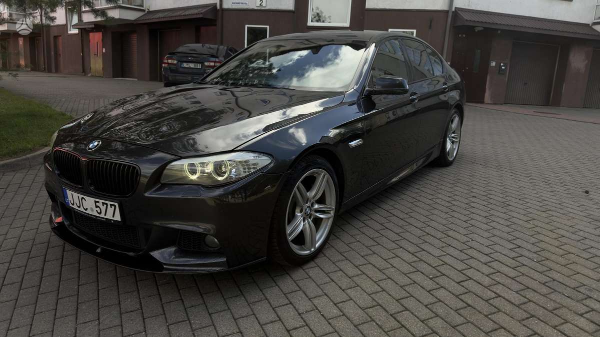 BMW 530, 3.0 l., Седан