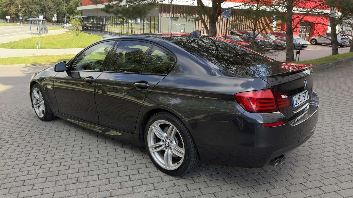 BMW 530, 3.0 l., Седан