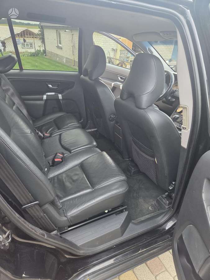 Volvo XC90 - 10