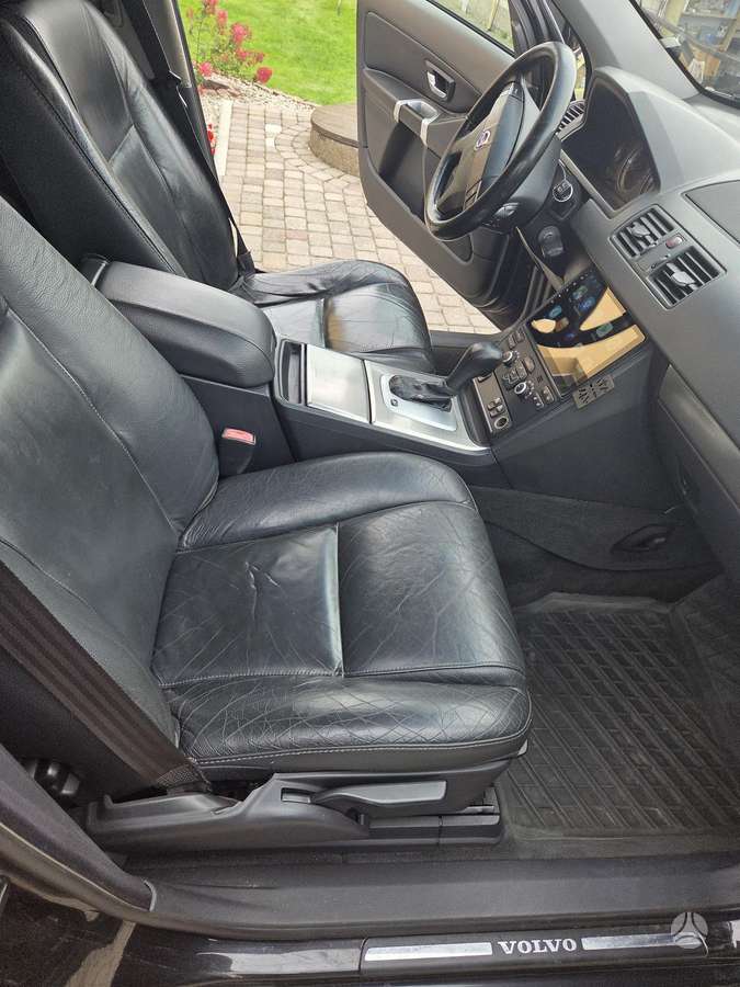 Volvo XC90 - 12