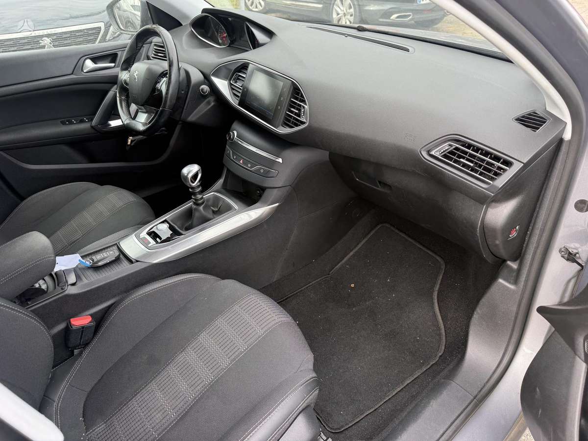 Peugeot 308, 1.5 l., Универсал