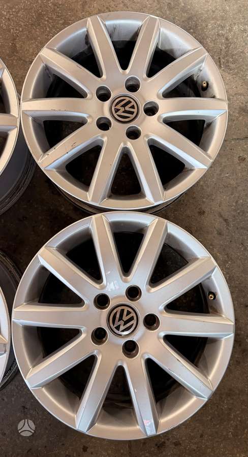 Volkswagen, light alloy, R16