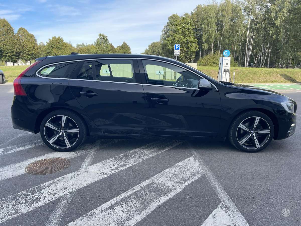 Volvo V60, 2.0 l., Универсал