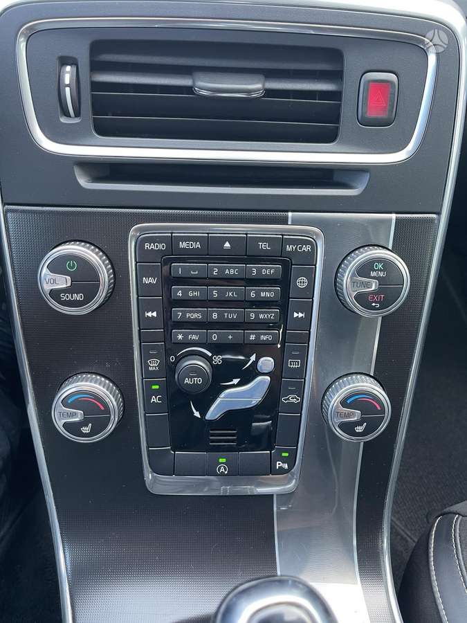 Volvo V60, 2.0 l., Универсал