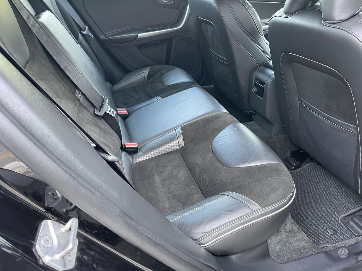Volvo V60, 2.0 l., Универсал