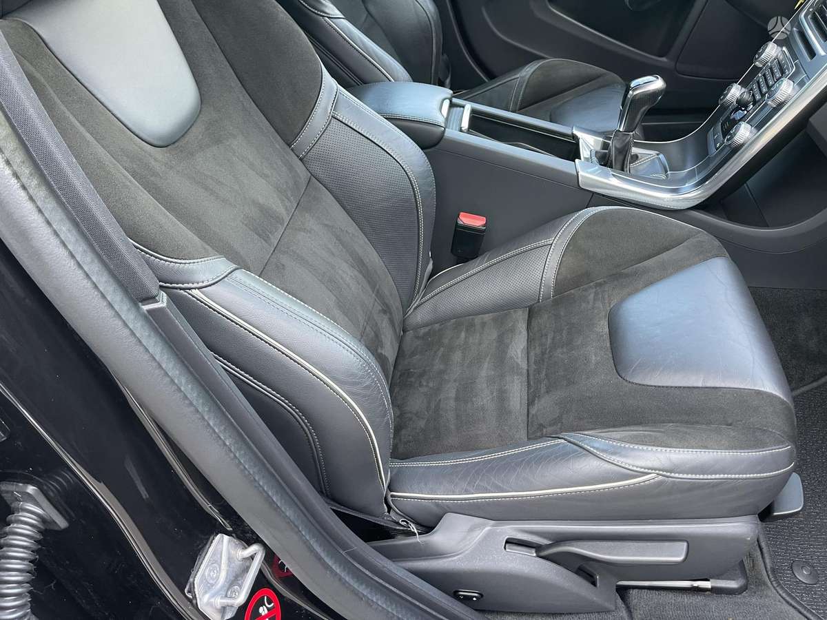Volvo V60, 2.0 l., Универсал