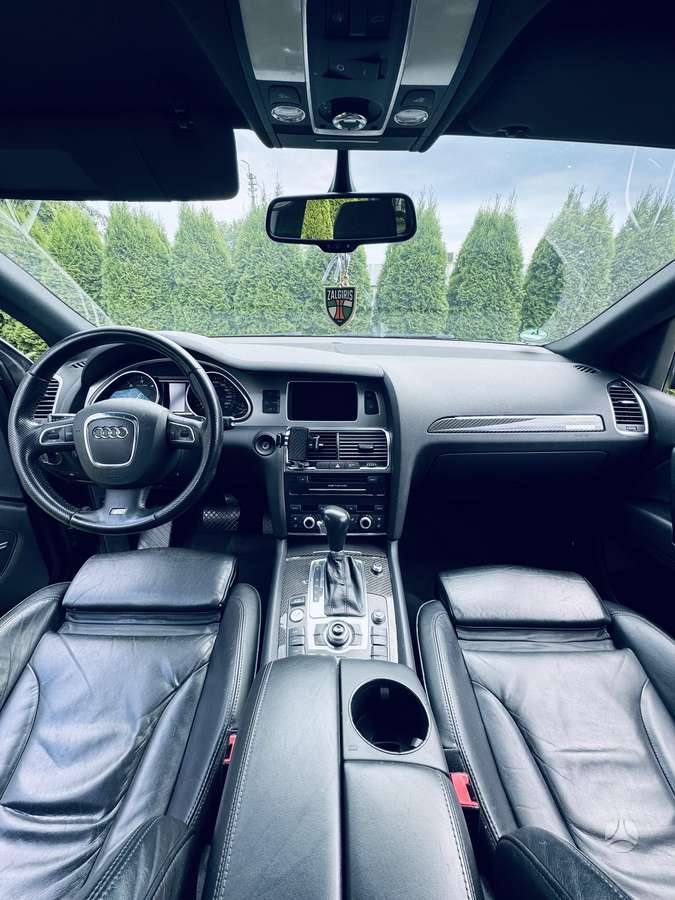 Audi Q7, 3.0 l., Внедорожник / Кроссовер