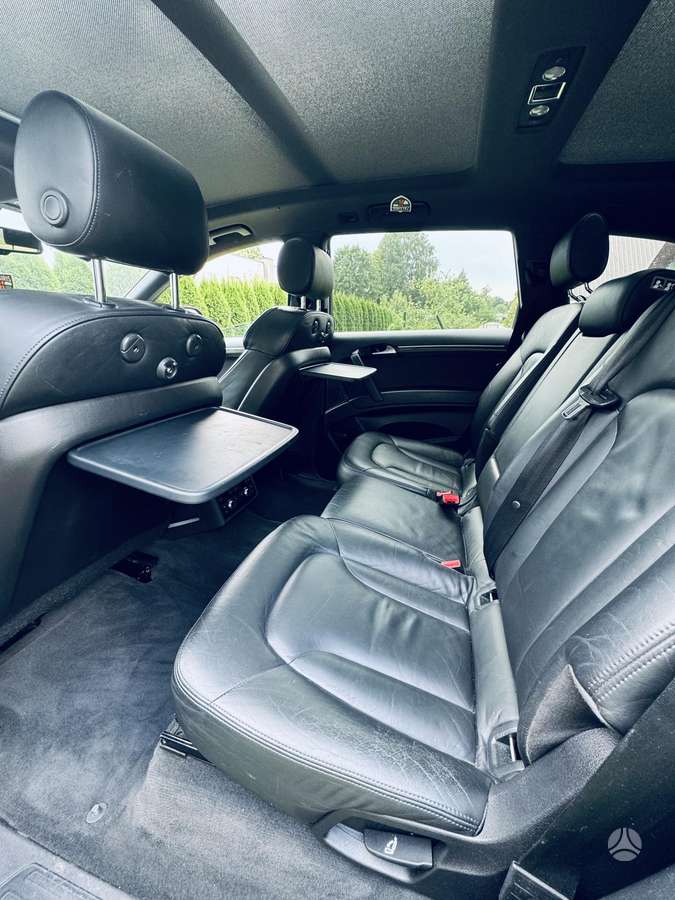 Audi Q7, 3.0 l., Внедорожник / Кроссовер