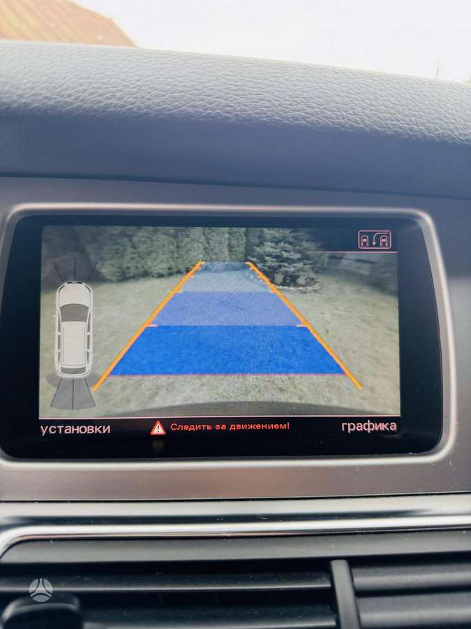 Audi Q7, 3.0 l., off-road / crossover