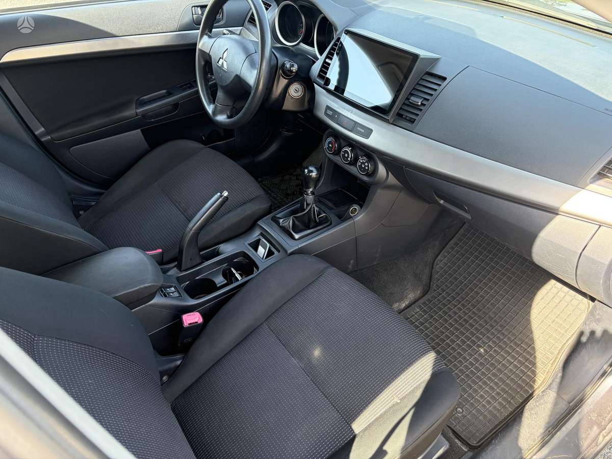 Mitsubishi Lancer, 1.8 l., hatchback
