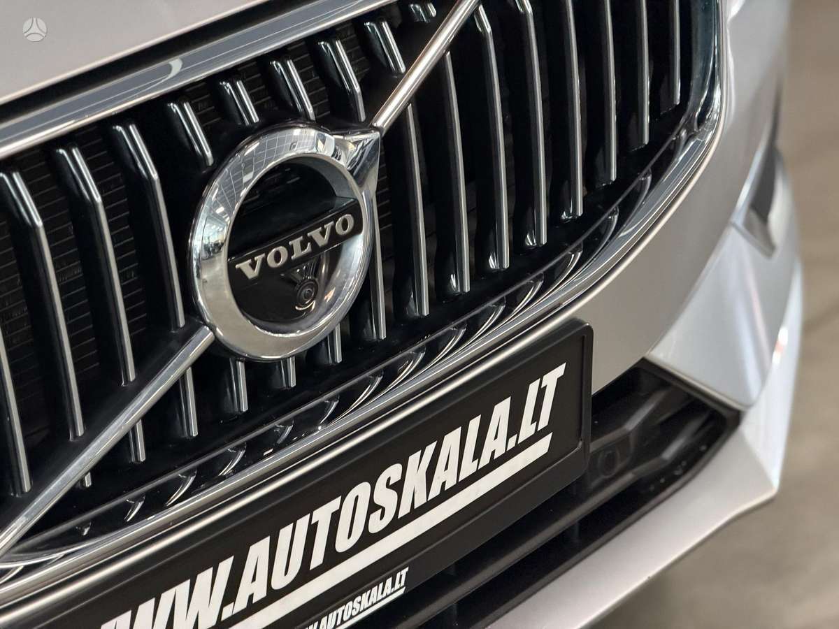 Volvo XC60 - 2