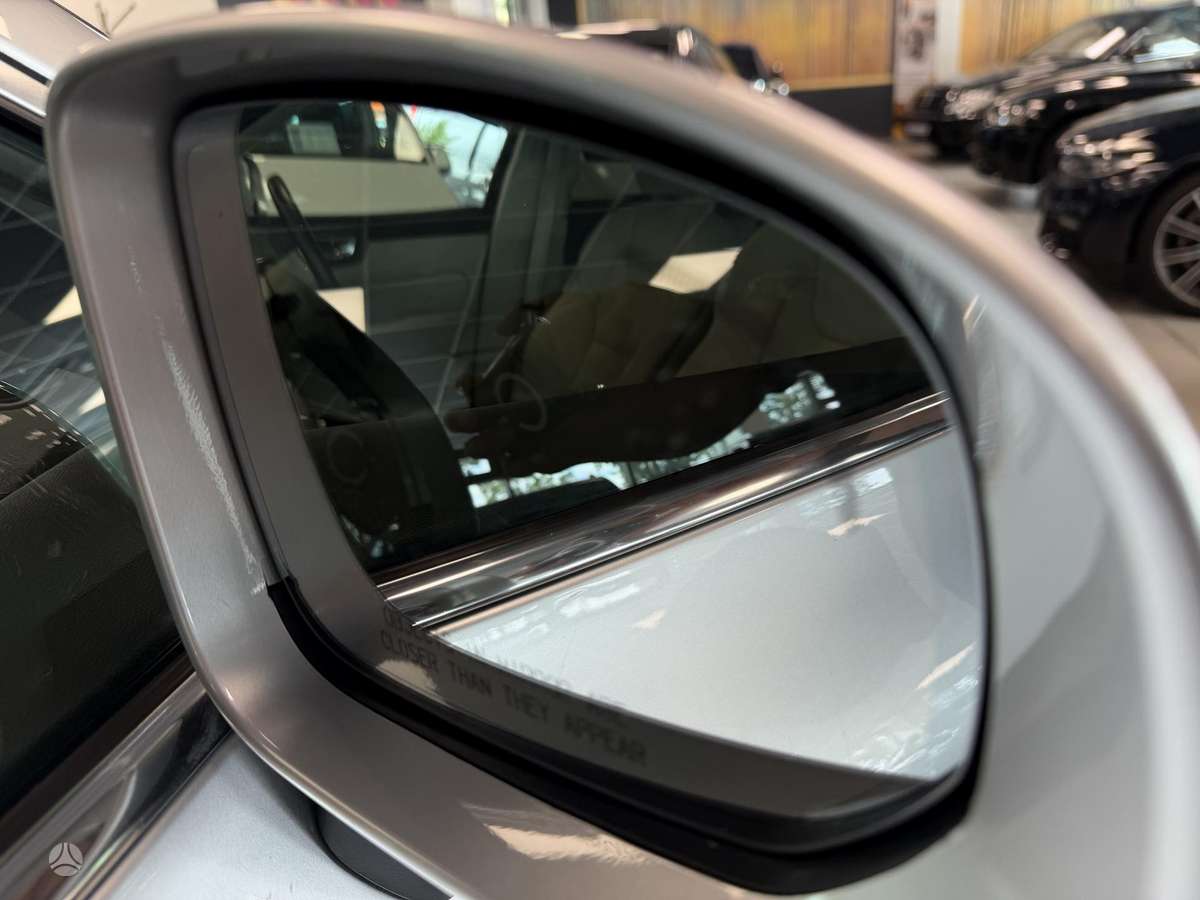 Volvo XC60 - 12