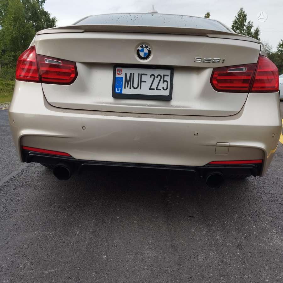 BMW 328, 2.0 l., Седан