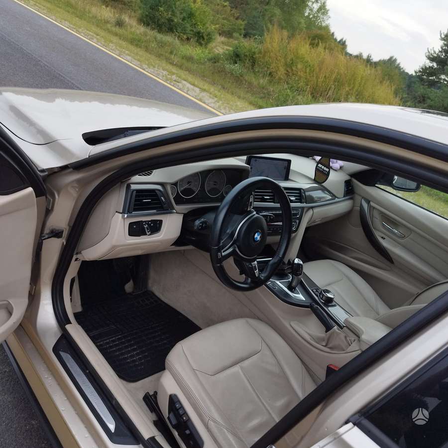 BMW 328, 2.0 l., Седан