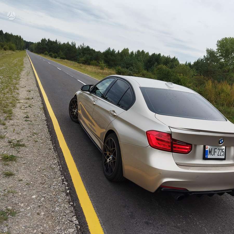 BMW 328, 2.0 l., Седан