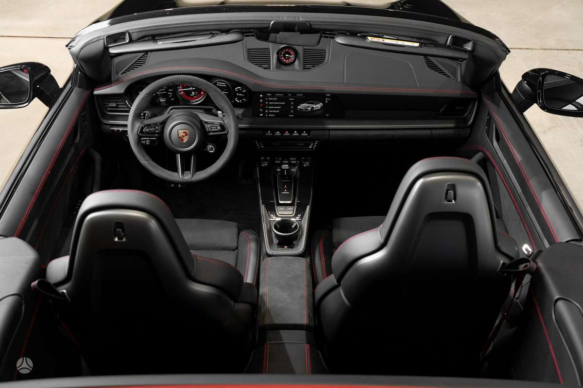 Porsche 911 - 10