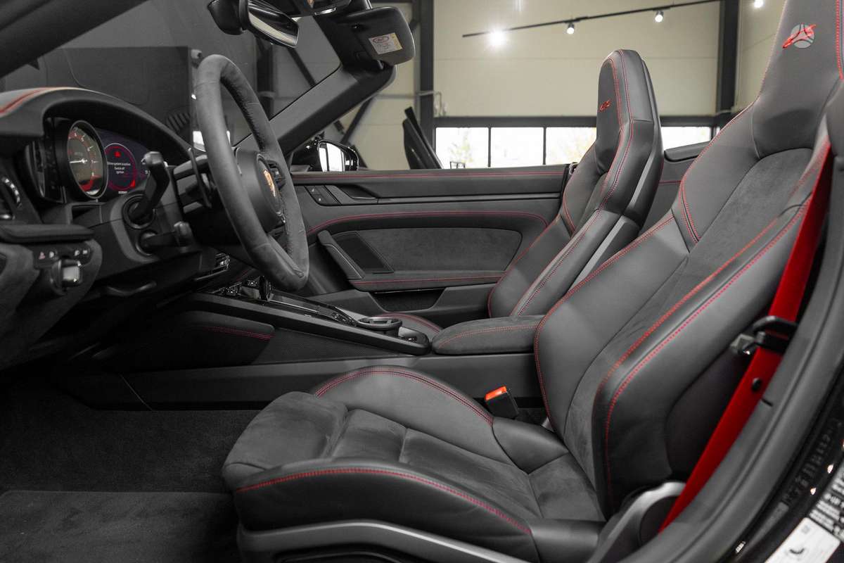 Porsche 911 - 8