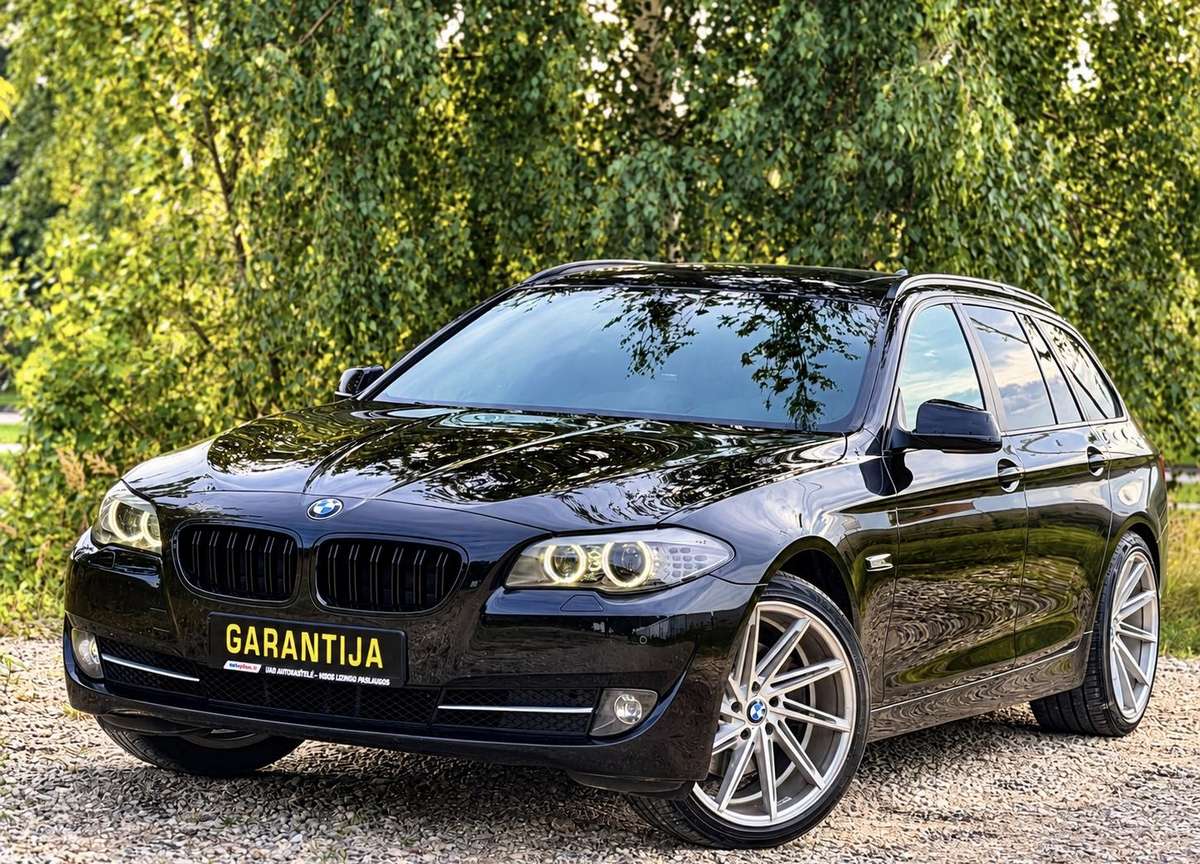 BMW 520, 2.0 l., universalas
