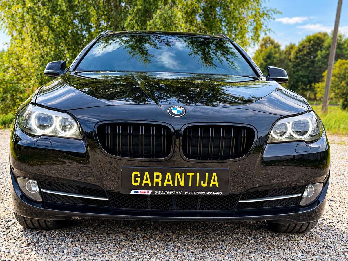 BMW 520, 2.0 l., universalas