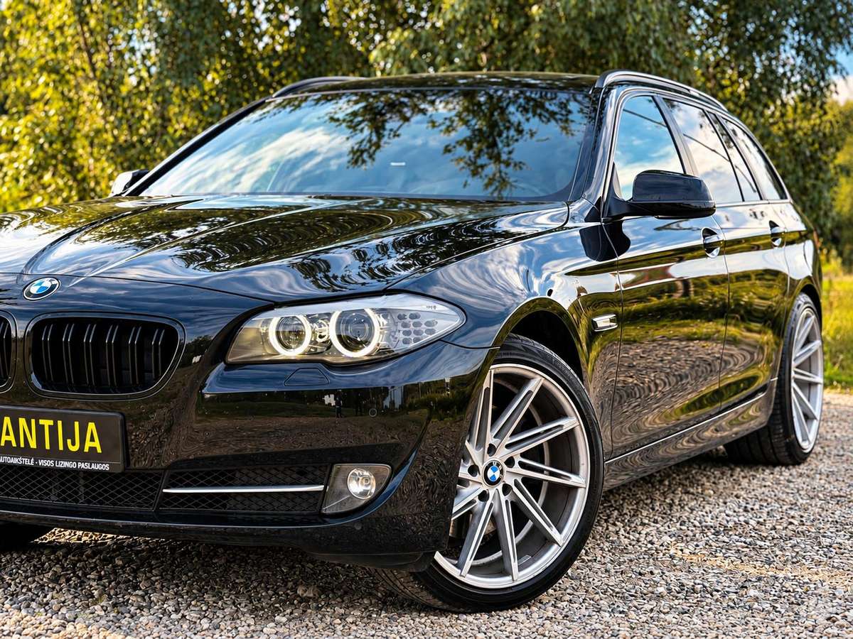BMW 520, 2.0 l., universalas