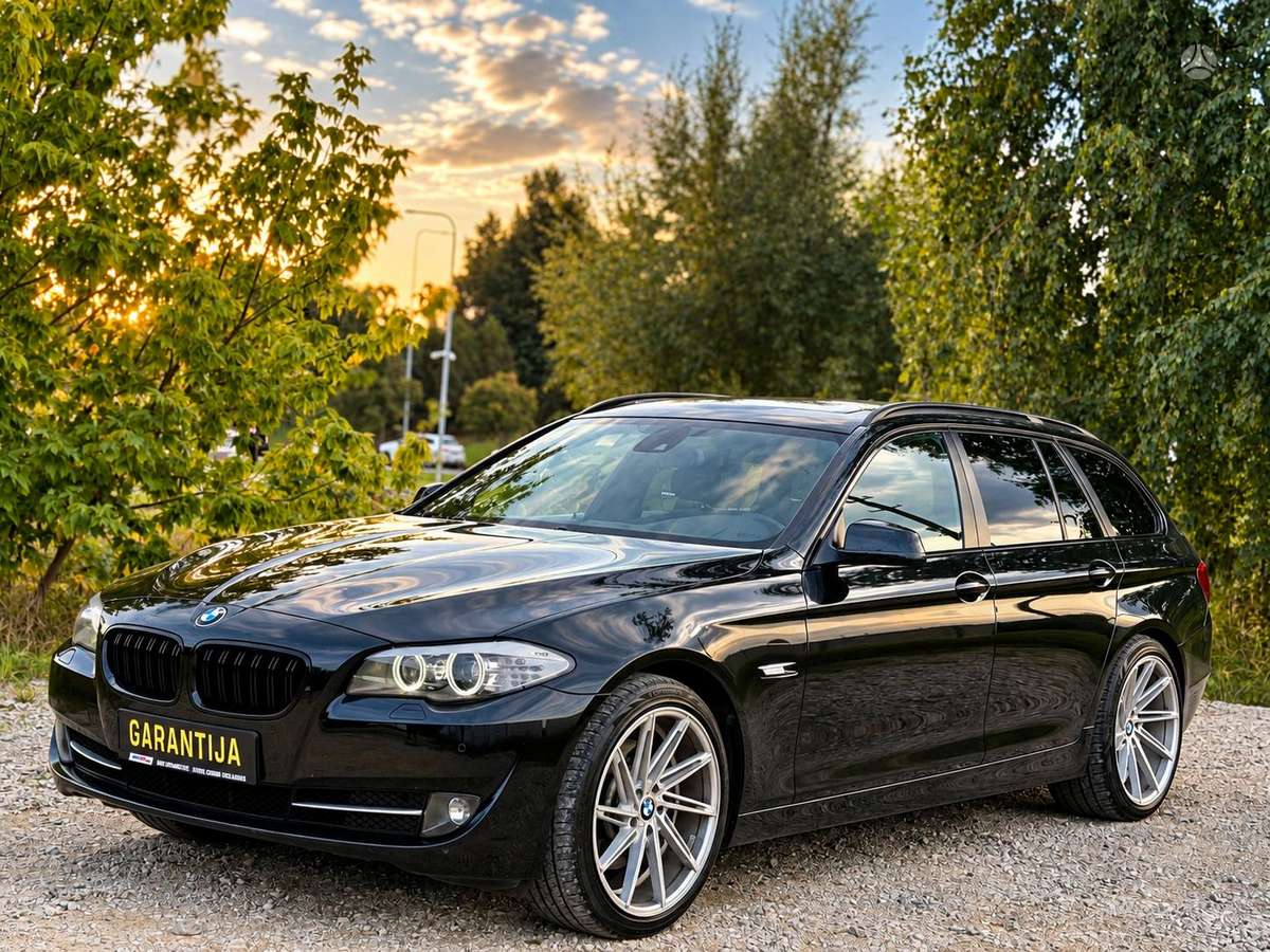 BMW 520, 2.0 l., wagon