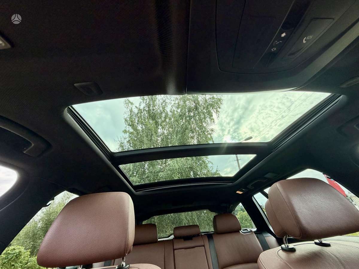 BMW 520, 2.0 l., wagon