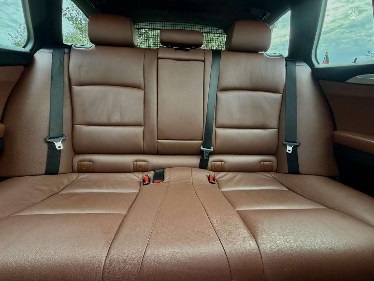 BMW 520, 2.0 l., universalas