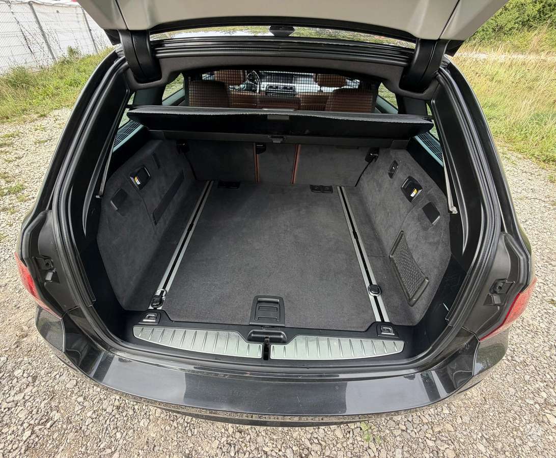 BMW 520, 2.0 l., wagon