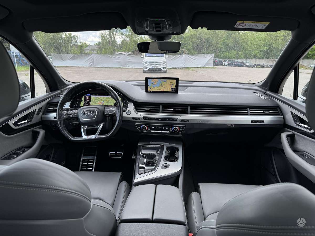 Audi Q7, 3.0 l., Внедорожник / Кроссовер
