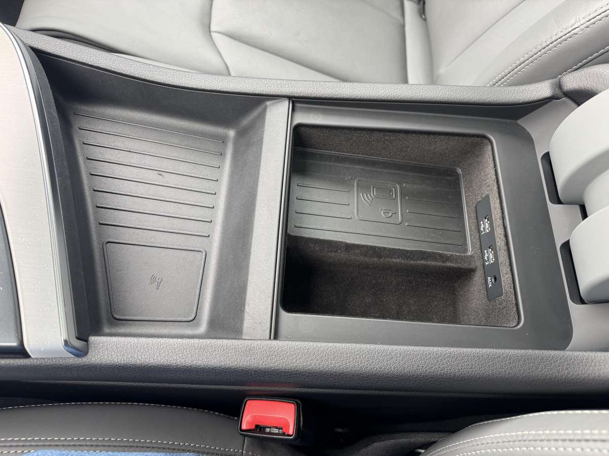 Audi Q7, 3.0 l., Внедорожник / Кроссовер