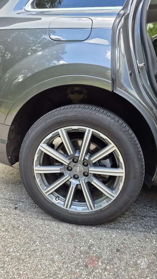Audi Q7, 3.0 l., Внедорожник / Кроссовер